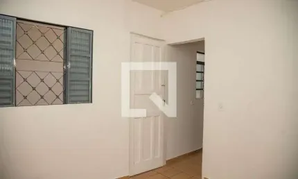 Casa para aluguel - canhema, 1 quarto,  27 m² - diadema