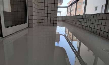 Apartamento no Canto do Forte em Praia Grande, 2 quartos, 1 suíte, 73m²