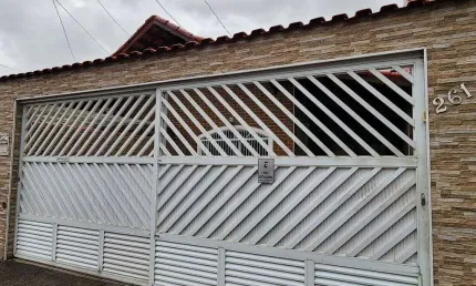 Casa na vila tupi, praia grande, 3 quartos, 1 suíte, 3 vagas, 132m².