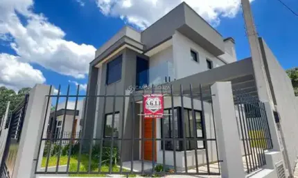 Casa com 03 dormitórios, Bairro São Jorge Novo Hamburgo