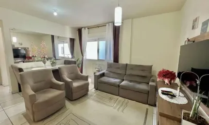 Apartamento 2 dormitórios no Centro de Campo Bom, Cozinha sob medida, Próximo ao Largo