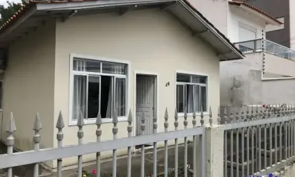 Casa com 3 quartos à venda no Kobrasol, São José 