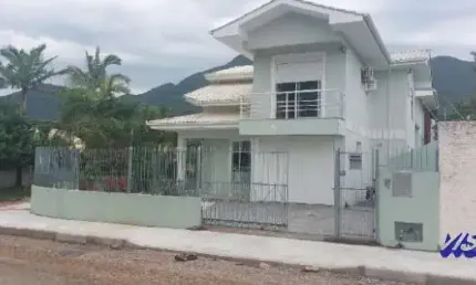 Casa com 3 quartos à venda na Praia de Fora, Palhoça 