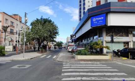 Ponto comercial para alugar no Kobrasol, São José 