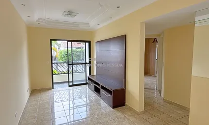 Apartamento à venda com 75m², 2 quartos e 2 vagas de garagem