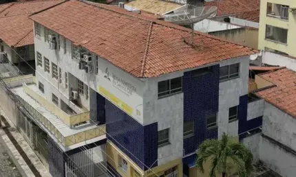 Prédio Comercial no Salgado Filho - Avenida Hermes Fontes