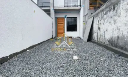 Sobrado Geminado Novo Á Venda Aventureiro Joinville