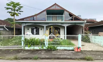 Casa com 3 quartos à venda no Costa e Silva, Joinville 
