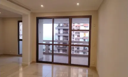 Apartamento com 3 quarto na av lucio costa na Barra