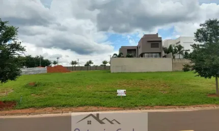 Condomínio Residencial Lago da Barra - Terreno no Condomínio Residencial Lago da Barra em Jaguariúna