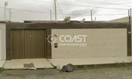 Vendo casa na Aruana com 3/4, espaço, conforto e o sossego que você merece!