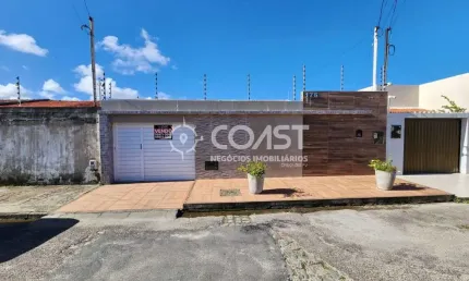 Vendo excelente casa na Aruana, completa pra você viver com conforto e estilo!