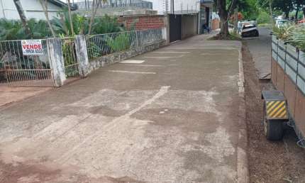 Terreno comercial à venda na Rua Raimundo Correia, 130, Zona 06, Maringá