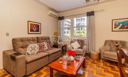 Amplo 3 Dormitórios com 2 Sacadas e Vista Permanente da Redenção - 132m² no Bom Fim