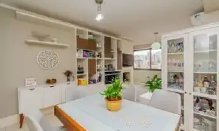 Apartamento 3 dorms à venda Avenida Alegrete, Petrópolis - Porto Alegre