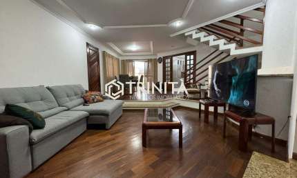 Sobrado com 1 Suíte, 2 quartos| Região do Lago|276,31m²