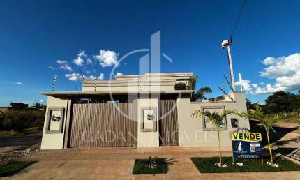 VENDE-SE CASA – JARDIM COPACABANA em SINOP-MT Conforto, modernidade e espaco ideal para sua familia!