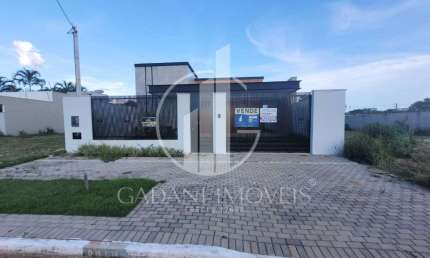 CASA ALTO PADRAO A VENDA COM 3 SUITES NO RESINDENCIAL PARIS EM SINOP-MT