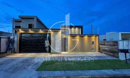 Casa com 4 quartos à venda na Rua Lucca, 441, Residencial Florença, Sinop