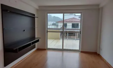 Cobertura para Venda em Teresópolis, Vale Paraiso, 2 dormitórios, 1 suíte, 1 banheiro, 1 vaga