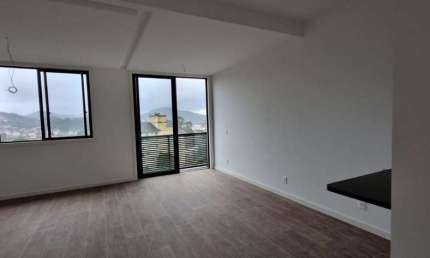 Loft para Venda em Teresópolis, Alto, 1 dormitório, 1 banheiro, 1 vaga