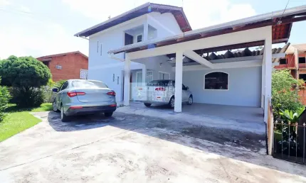 Casa com 3 quartos à venda no Tribess, Blumenau , 235 m2 por R$ 699.000