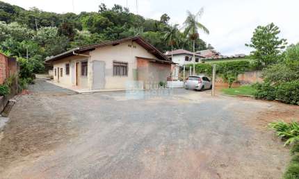 Terreno à venda no Tribess, Blumenau  por R$ 600.000