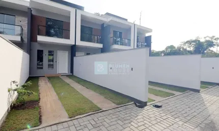 Casa com 2 quartos à venda no Velha, Blumenau , 75 m2 por R$ 550.000