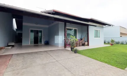 Casa com 3 quartos à venda no Tribess, Blumenau , 180 m2 por R$ 1.100.000