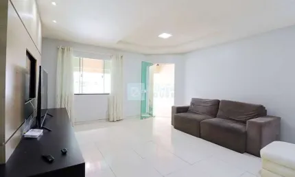 Casa com 3 quartos à venda no Fortaleza Alta, Blumenau  por R$ 599.000