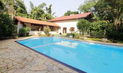 Casa com 3 quartos à venda no Badenfurt, Blumenau , 503 m2 por R$ 1.550.000