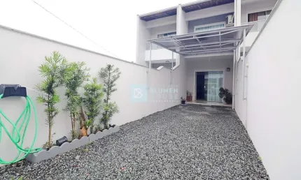 Casa com 2 quartos à venda no Itoupavazinha, Blumenau , 69 m2 por R$ 350.000