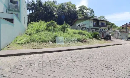 Terreno à venda na Vila Nova, Blumenau  por R$ 450.000