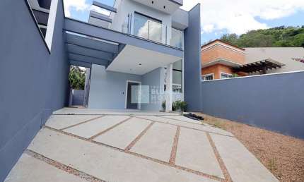 Casa com 3 quartos à venda no Sol, Indaial  por R$ 700.000