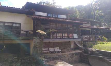 Casa para Venda em Teresópolis, Parque do Ingá, 3 dormitórios, 1 suíte, 2 banheiros, 8 vagas