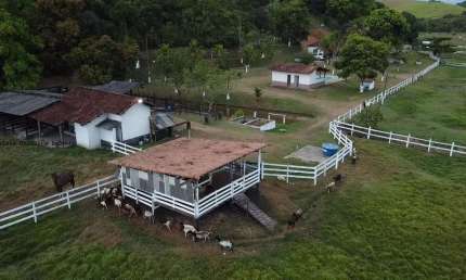 Fazenda com 3 salas à venda na Zona Rural, Cachoeiras de Macacu 