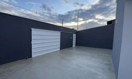 Casa com 2 quartos à venda na Rua Orzinda Lemes Montana, 111, Jardim Europa, Uberlândia