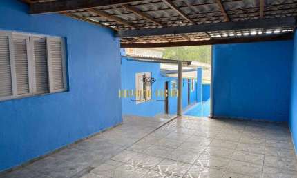 Casa á Venda com 2 Dormitórios, Sala ampla, Quintal, na Fazenda Aya - Suzano - SP