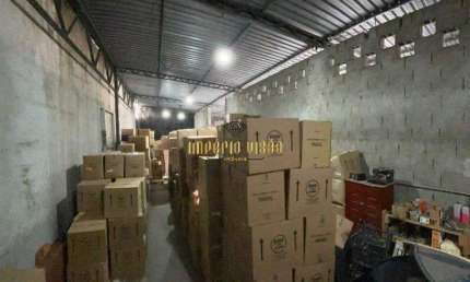 Galpão com 214m² para locação, com escritório e recuo para caminhão,perfeito para Logística de E-commerce, Prep Center, Pont na Vila Costa - Suzano/SP