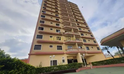 Apartamento com 3 dormitórios sendo 1 suíte com sacada para Venda no Condomínio Edifício Mediterrane - Com elevador no Centro - Suzano/SP