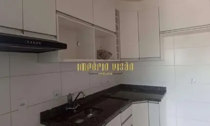 Apartamento com 2 dormitórios com sacada para venda no Condomínio New Family com elevador, na Água Vermelha - Poá - SP