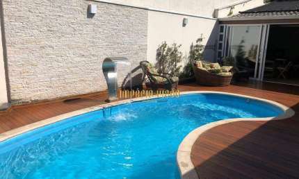 Casa com 3 Dormitórios sendo 1 suíte a venda no Jardim áurea - Poa - SP