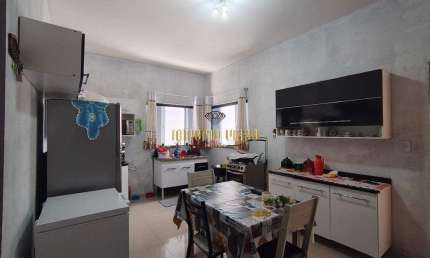 Sobrado à Venda com 3 dormitórios, sendo 1 Suíte no bairro Jardim Quaresmeira II - Suzano/SP