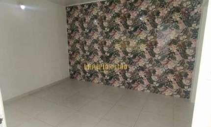 Sala Comercial com 35m² para locação no Centro de Suzano SP