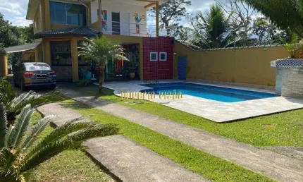 Casa à Venda com 5 Dormitórios, sendo 1 Suíte no bairro Boracéia - Bertioga -SP