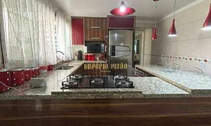 Sobrado de Condominio a Venda com 3 Dormitórios, sendo 1 Suíte com Hidromassagem no Jardim Tua, Itaim Paulista -SP