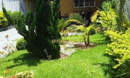 Sobrado à venda com 3 Dormitórios na Vila Figueira - Suzano - SP