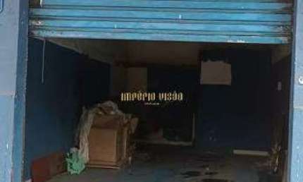 Salão com 35m² para Aluguel no bairro Vila Jaú - Poá - SP