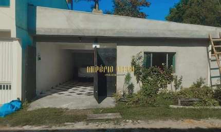 Casa à venda com 1 Dormitório e 2 Vagas de garagem cobertas no Condomínio Orquídeas - Jardim Ikeda - Suzano-SP