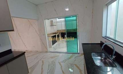 Casa à venda com 3 Dormitórios, sendo 1 Suíte com Closet e Cozinha Planejada no Bairro Cezar De Souza em Mogi Das Cruzes-SP